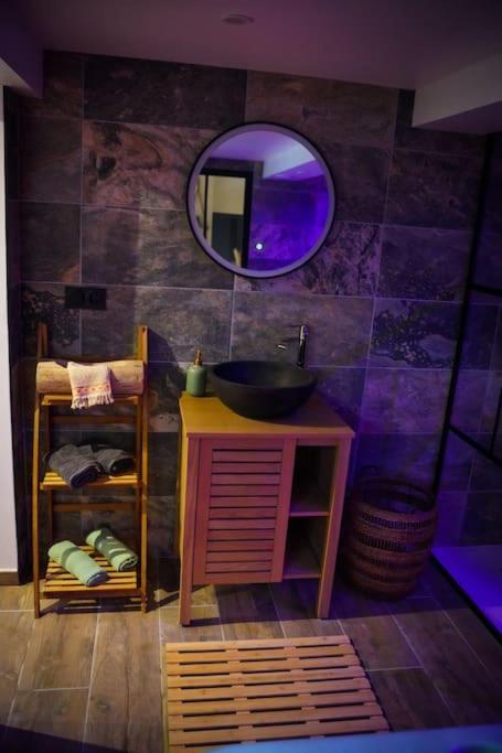 Апартаменты Nuit De La Sagesse "Jacuzzi Terrasse Et Parking Prive" Руан Экстерьер фото